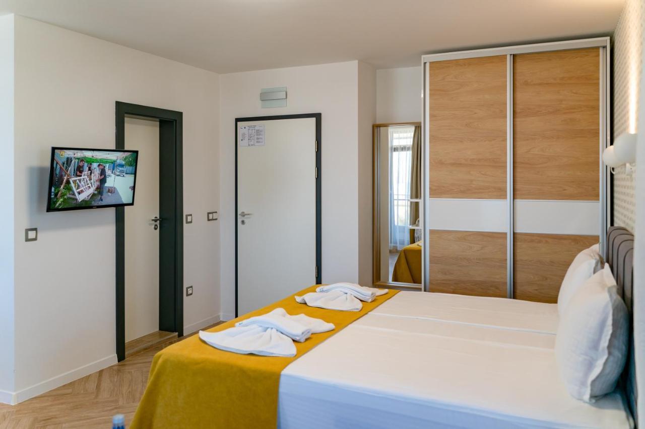 Family Hotel Laxo Obzor Εξωτερικό φωτογραφία